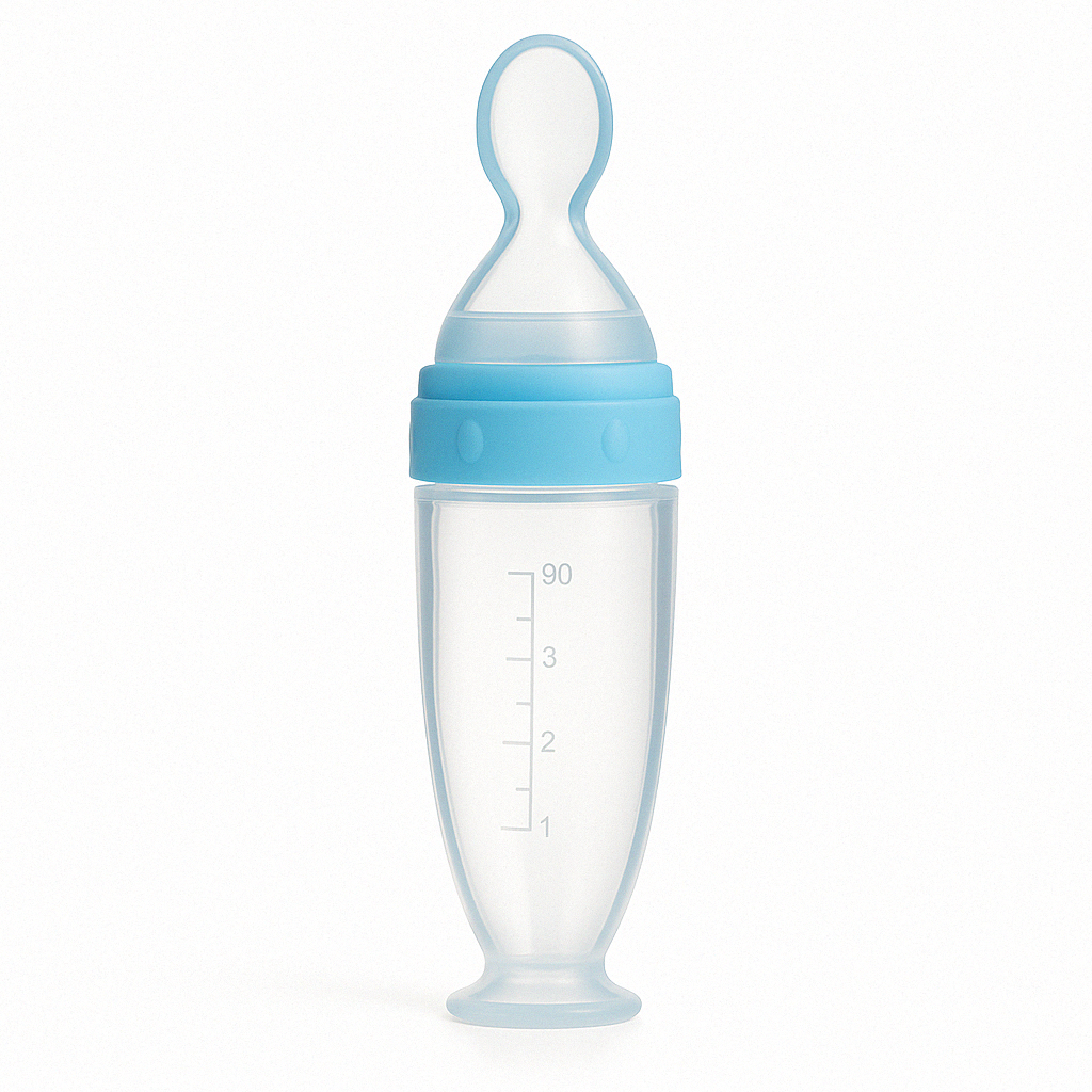 Présentation d'une cuillère doseuse pour bébé bleu.